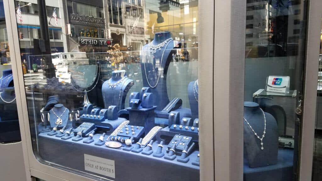 One of the displays in the NYC Diamodn District