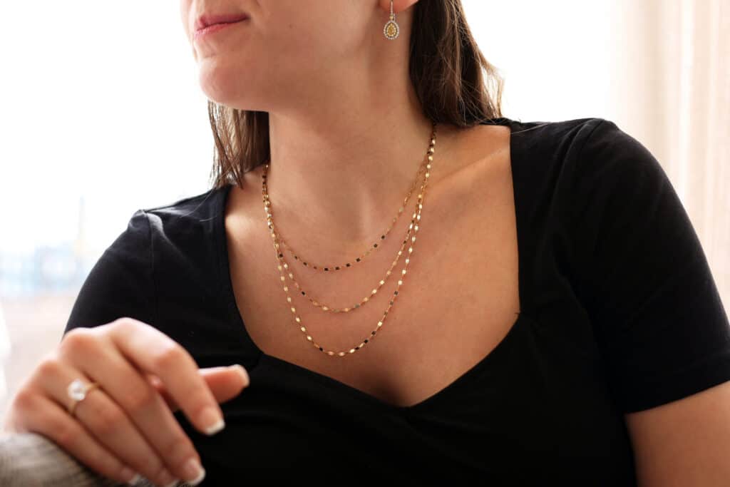 Triple Strand necklace in yellow gold