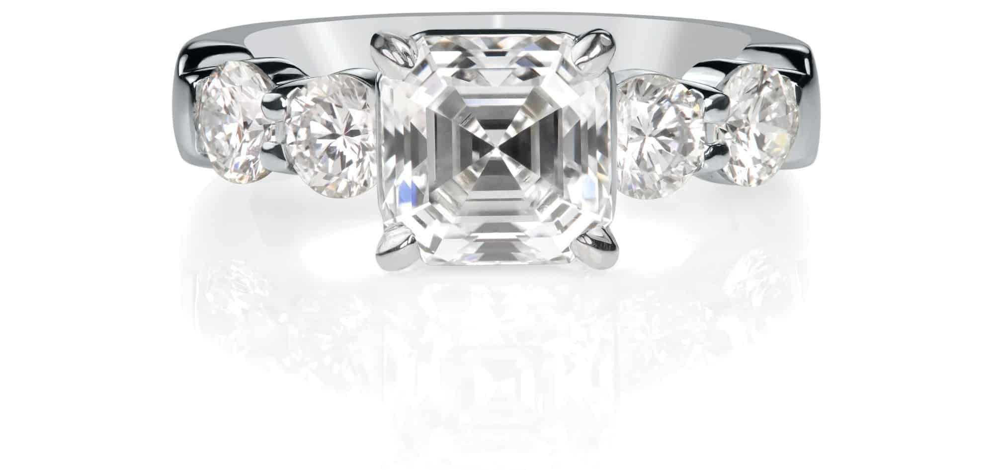 Asscher Cut diamond Ring