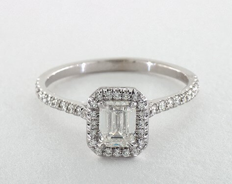 tips for buying an engagement ring